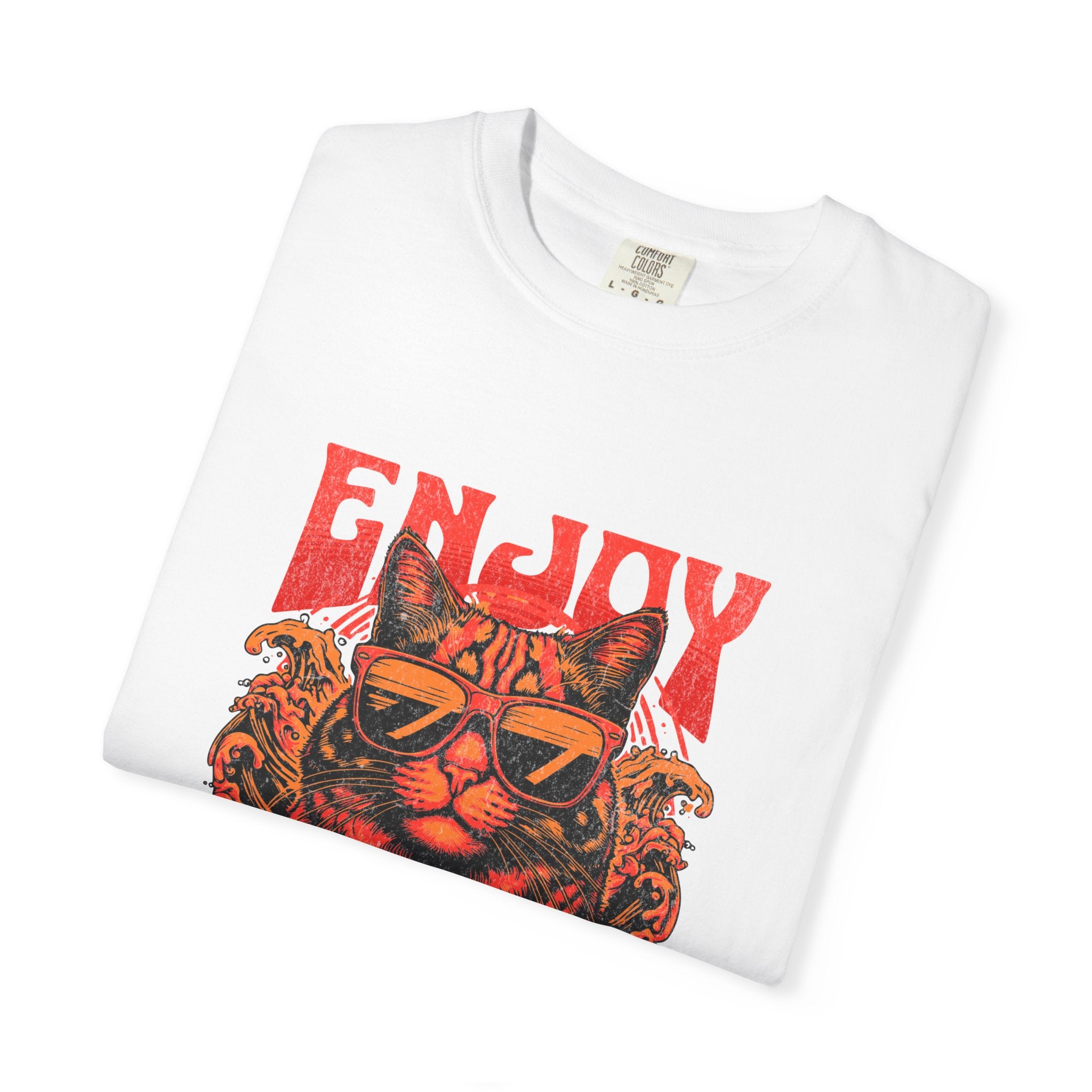 Summer Vibes Cat T-Shirt, Unisex Graphic Tee, Fun Summer Shirt, Cute Cat Apparel, Beachwear, Gift for Cat Lovers