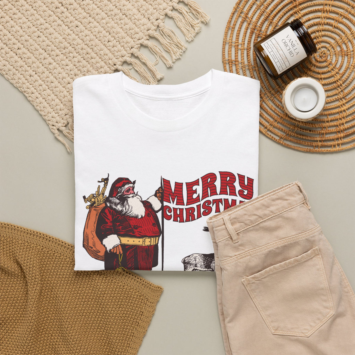 Vintage Santa Christmas Shirt, Retro Santa and Reindeer Tee, Old Fashioned Christmas Graphic T-Shirt, Nostalgic Holiday Gift