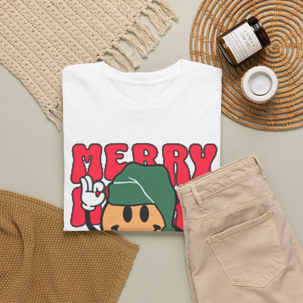 Groovy Christmas Shirt, Retro Smiley Face Christmas Tee, Cute Merry Xmas Graphic T-Shirt, Trendy Holiday Gift