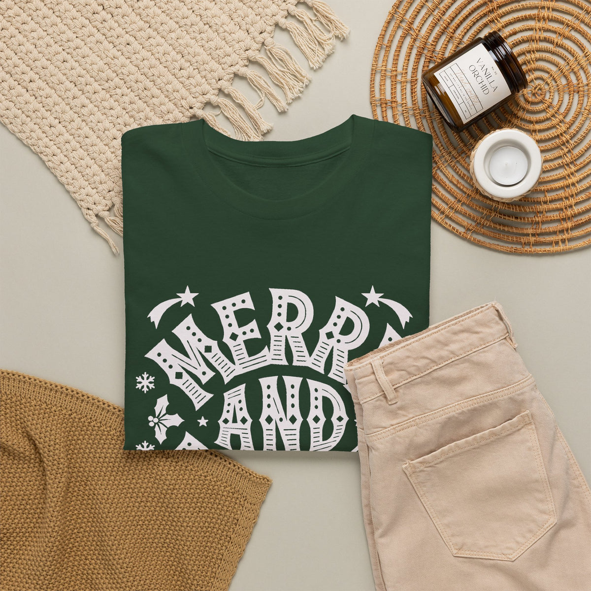 Merry and Bright Christmas Shirt, Retro Christmas Graphic Tee, Vintage Holiday T-Shirt, Minimalist Xmas Gift