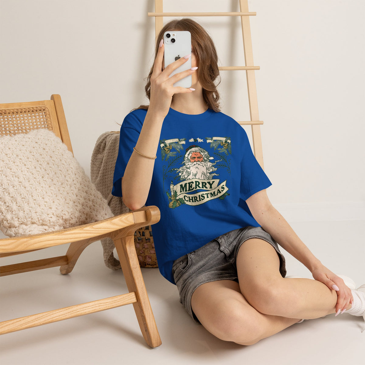 Vintage Santa Christmas Shirt, Retro Merry Christmas Tee, Old Fashioned Santa Graphic T-Shirt, Nostalgic Holiday Gift
