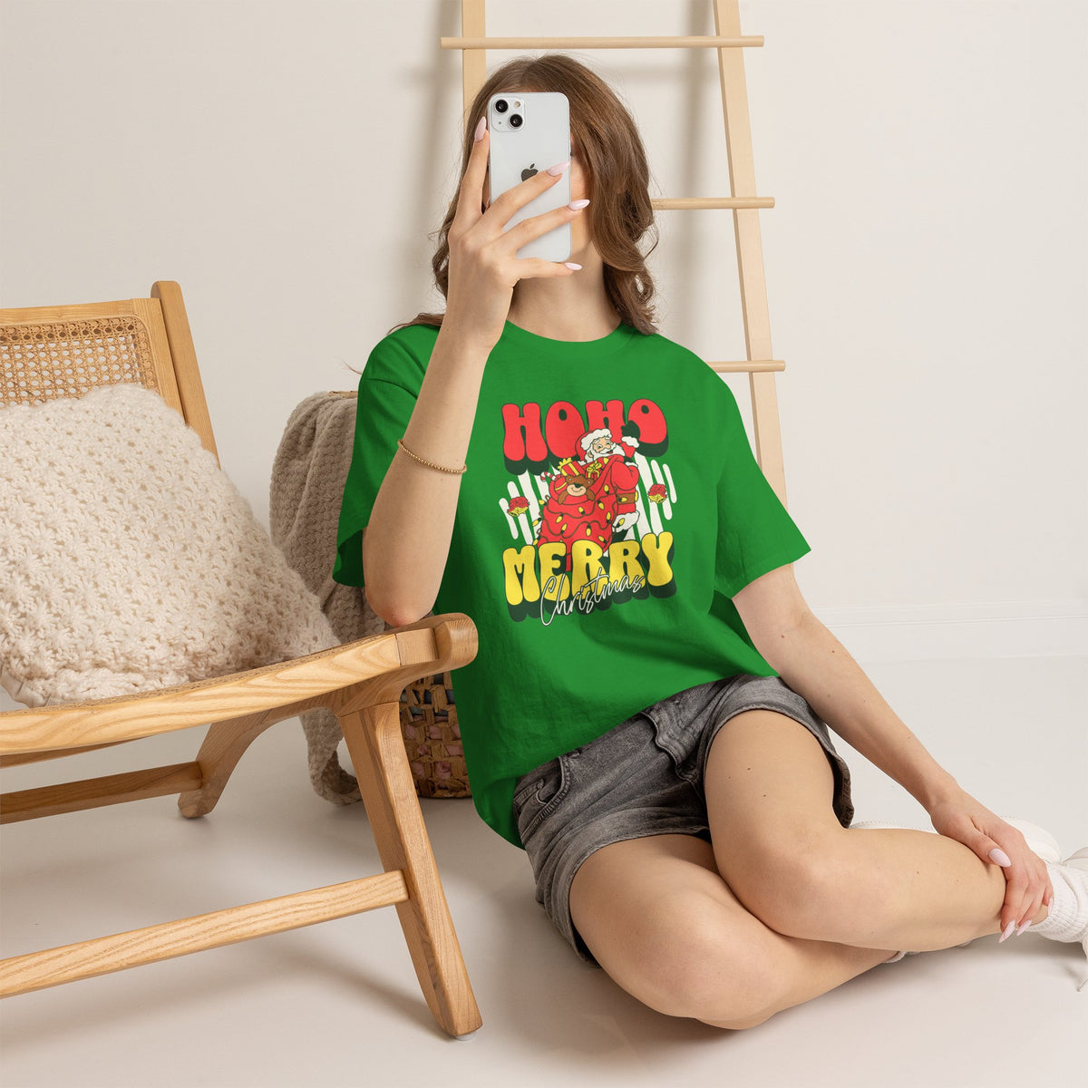 Retro Santa Christmas Shirt, Ho Ho Merry Christmas Tee, Vintage Holiday Graphic T-Shirt, Cute Santa Claus Gift