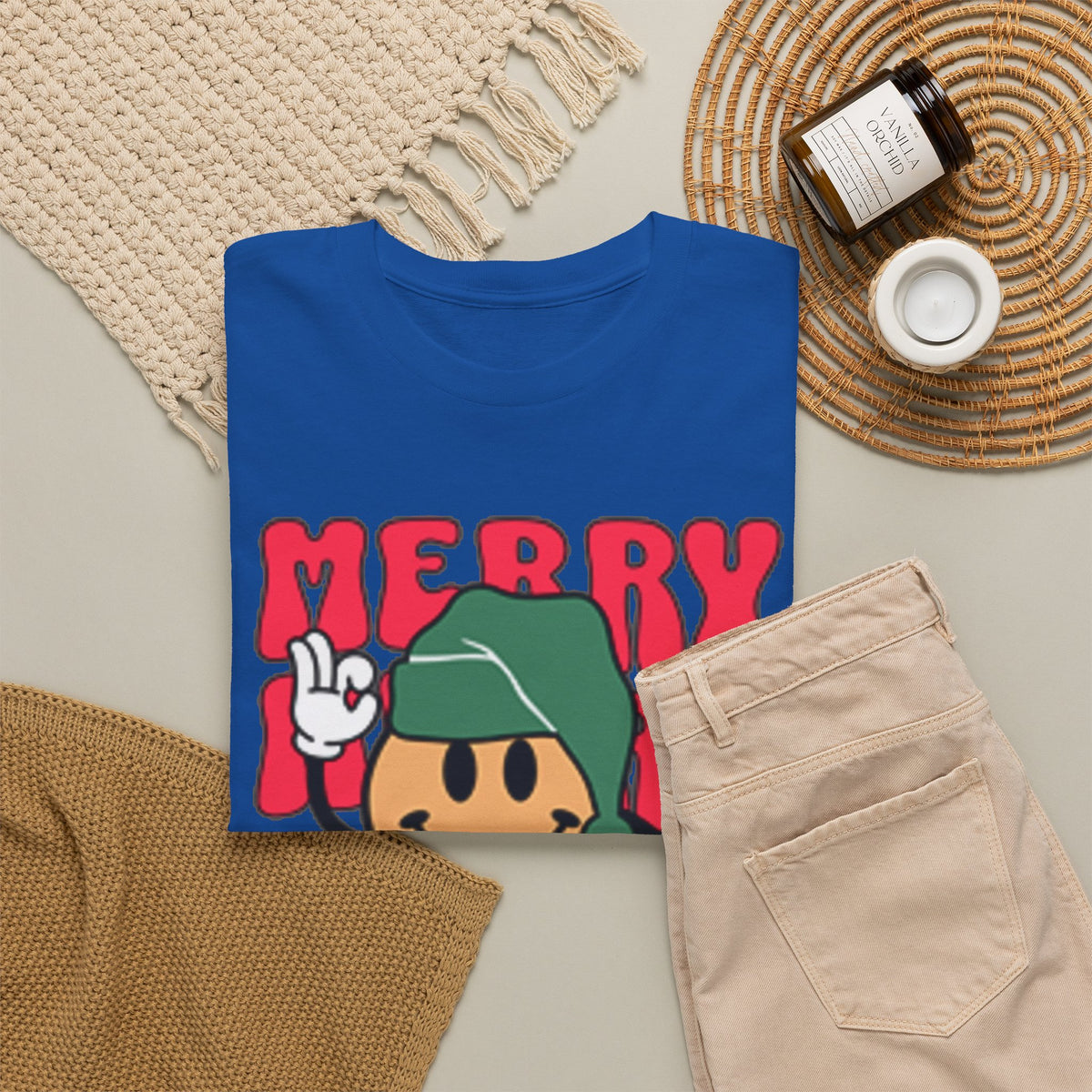 Groovy Christmas Shirt, Retro Smiley Face Christmas Tee, Cute Merry Xmas Graphic T-Shirt, Trendy Holiday Gift