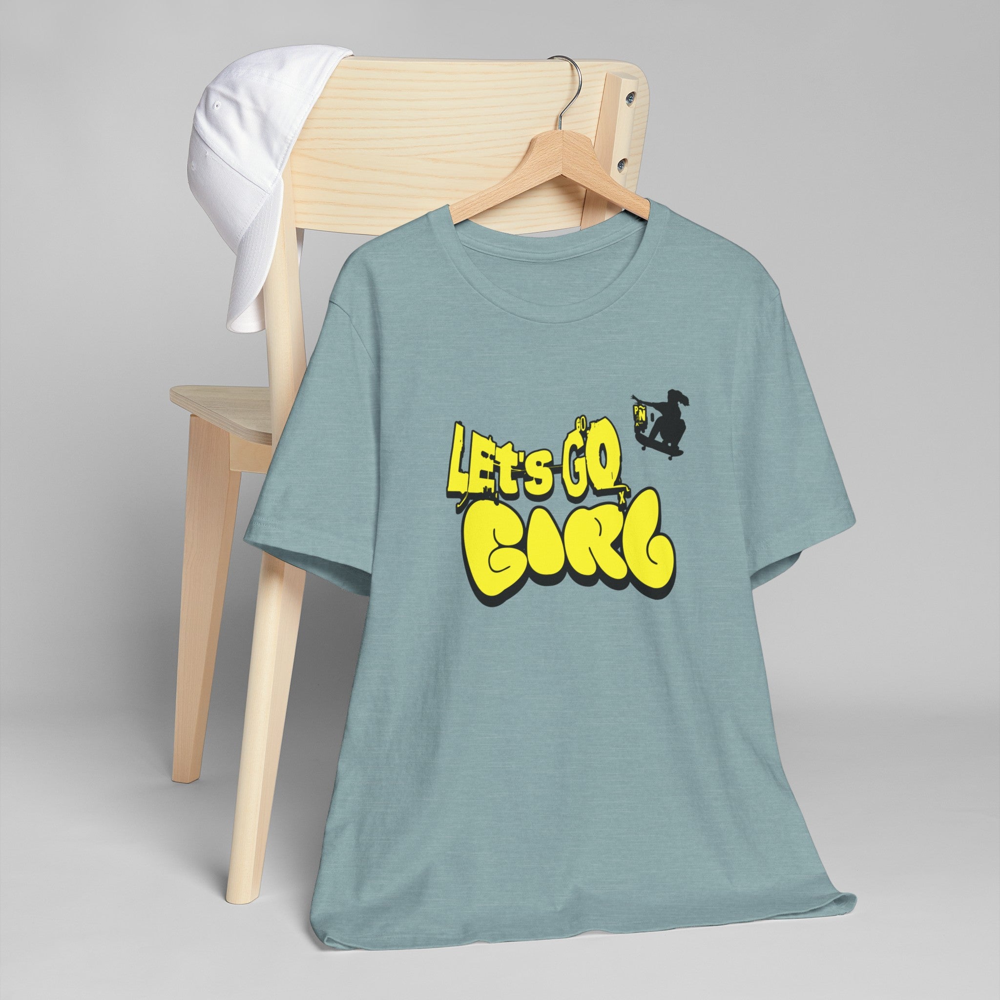 Let's Go Girl - T-Shirt