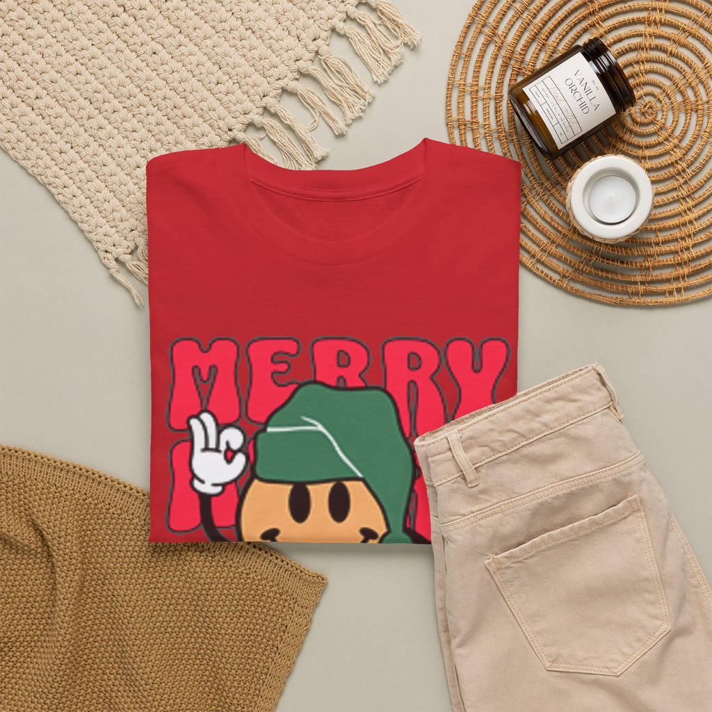 Groovy Christmas Shirt, Retro Smiley Face Christmas Tee, Cute Merry Xmas Graphic T-Shirt, Trendy Holiday Gift