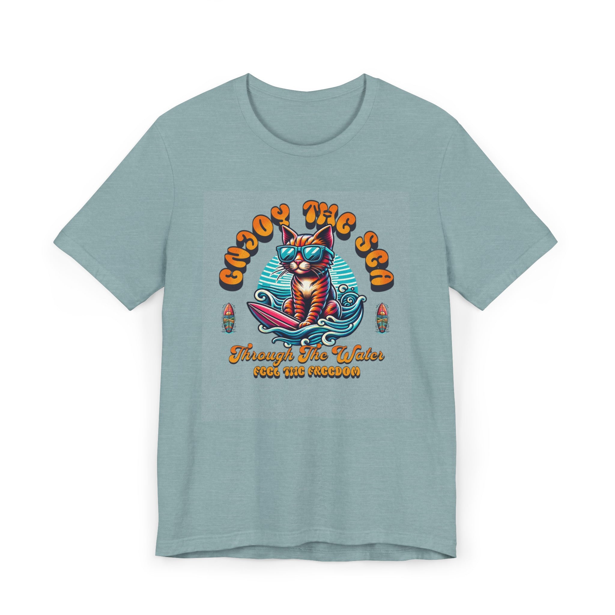 Enjoy The Sea - T-Shirt