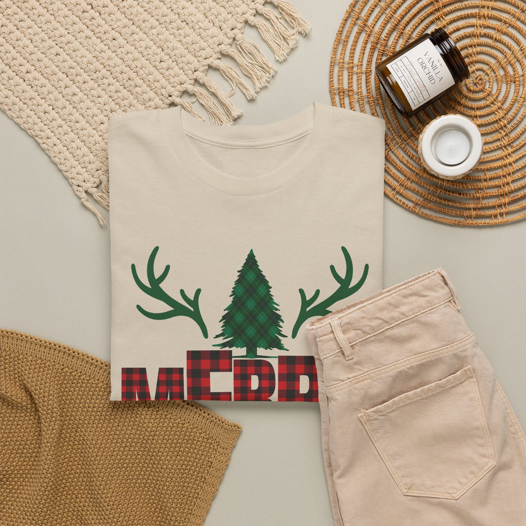 Buffalo Plaid Christmas Shirt, Merry Christmas Graphic Tee, Rustic Farmhouse Holiday T-Shirt, Red Plaid Xmas Gift