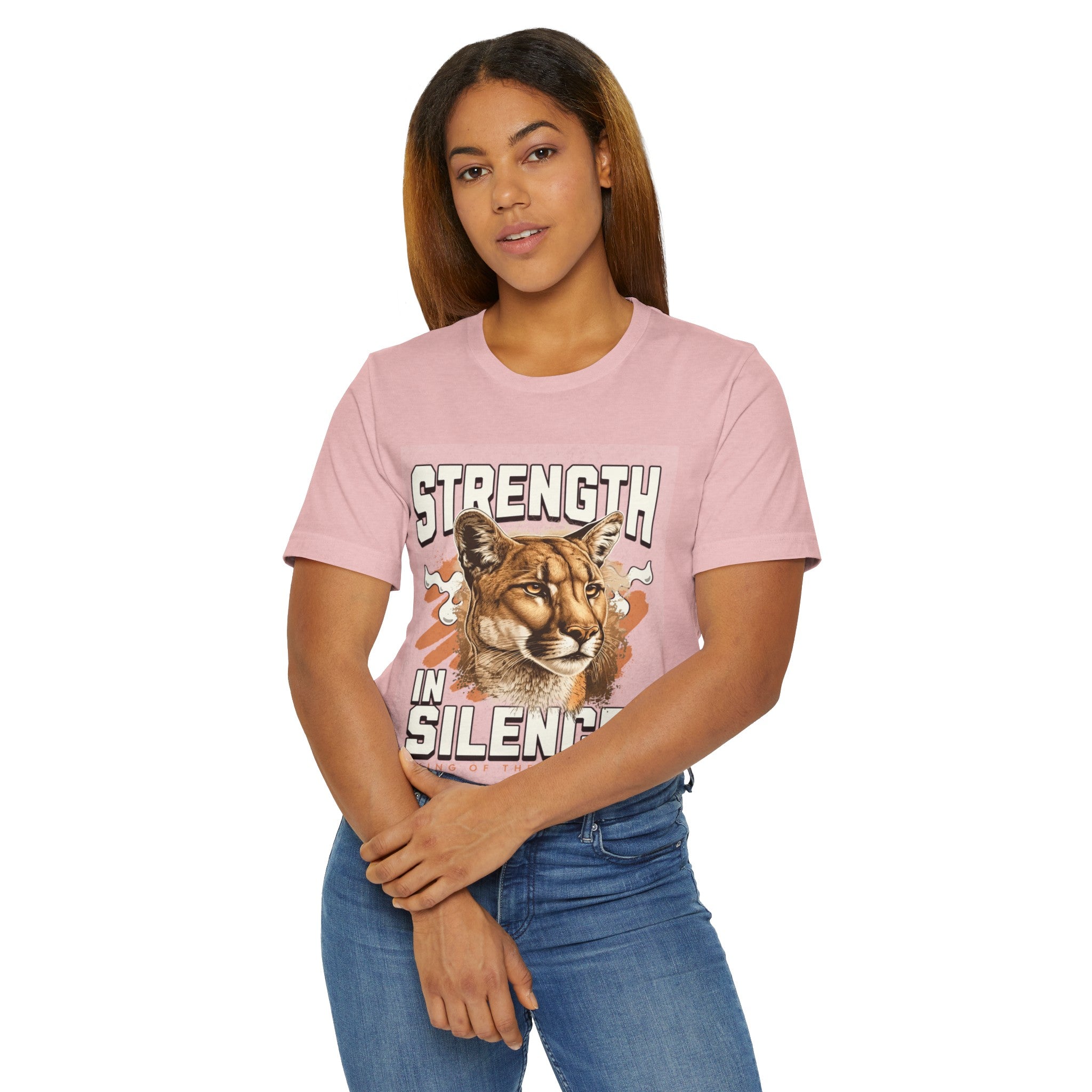 Strength in silence - T-Shirt