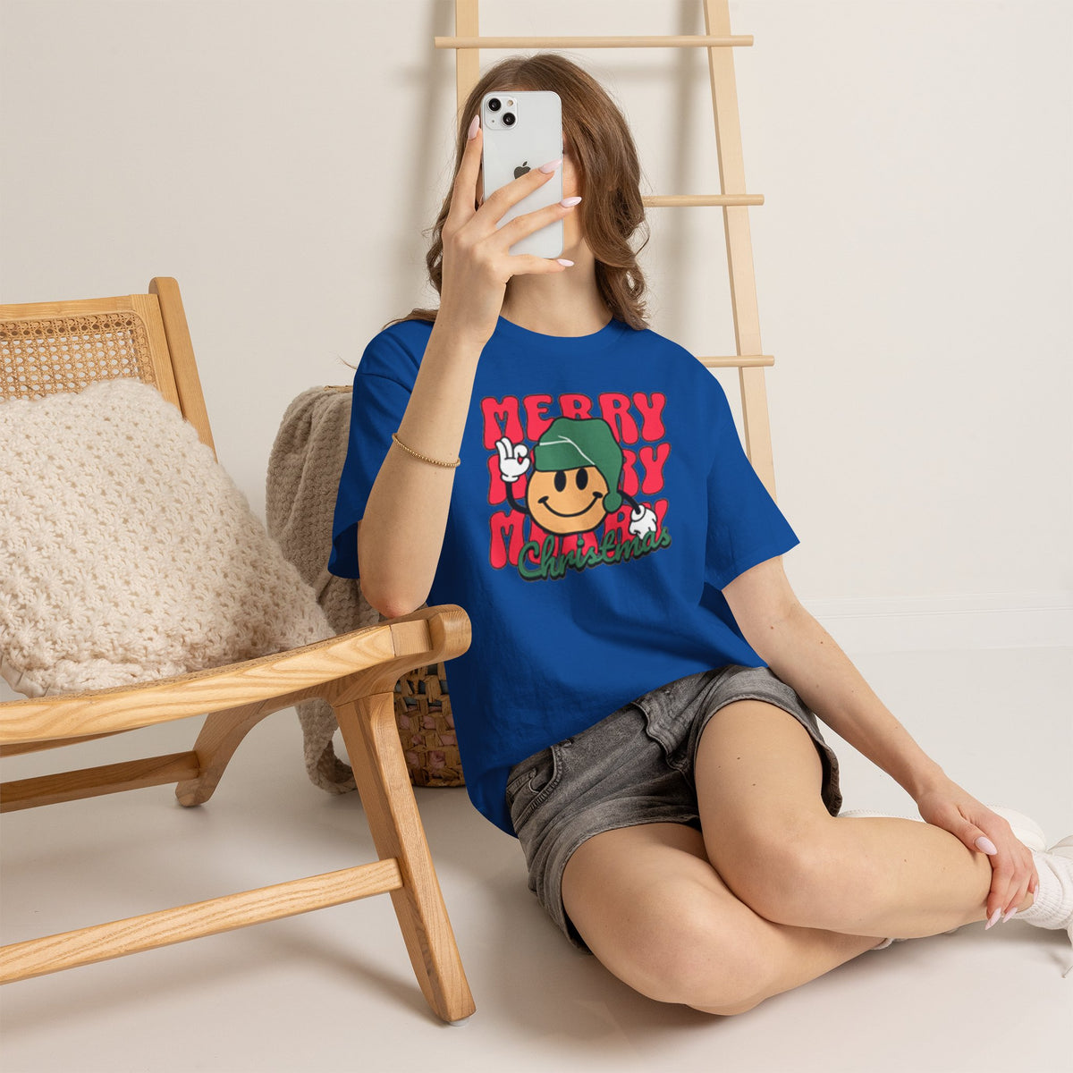 Groovy Christmas Shirt, Retro Smiley Face Christmas Tee, Cute Merry Xmas Graphic T-Shirt, Trendy Holiday Gift