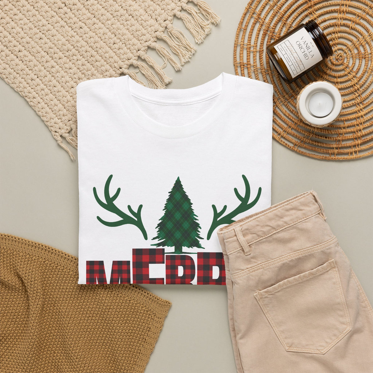 Buffalo Plaid Christmas Shirt, Merry Christmas Graphic Tee, Rustic Farmhouse Holiday T-Shirt, Red Plaid Xmas Gift